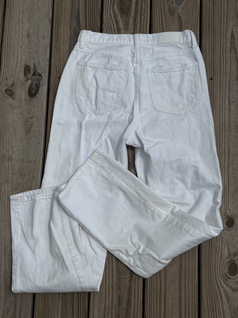 Pistola White Distressed Straight Jeans 25 Clean Girl Coastal Chic Denim 3927